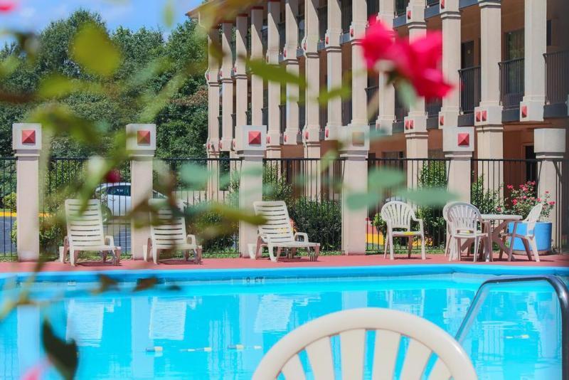 فندق سوبر 8 موتيل - روزبيرج روزيبيورغ المظهر الخارجي الصورة